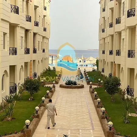 Sahl Hasheesh Palm Beach Piazza